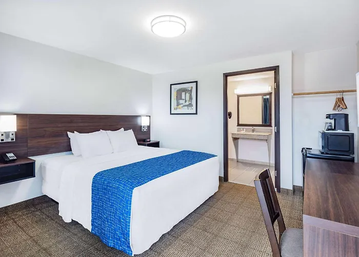 Travelodge By Wyndham Newport